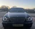 Чорний Мерседес 200, об'ємом двигуна 1.8 л та пробігом 280 тис. км за 4999 $, фото 1 на Automoto.ua