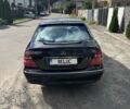 Черный Мерседес 200, объемом двигателя 1.8 л и пробегом 380 тыс. км за 7500 $, фото 1 на Automoto.ua