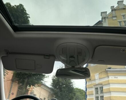 Чорний Мерседес 200, об'ємом двигуна 2.1 л та пробігом 290 тис. км за 7900 $, фото 9 на Automoto.ua