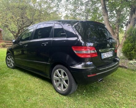 Черный Мерседес 200, объемом двигателя 2 л и пробегом 260 тыс. км за 6700 $, фото 5 на Automoto.ua