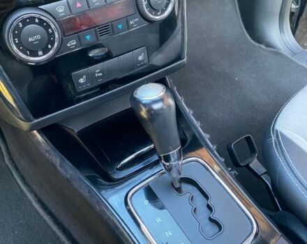 Черный Мерседес 200, объемом двигателя 2 л и пробегом 260 тыс. км за 6700 $, фото 9 на Automoto.ua