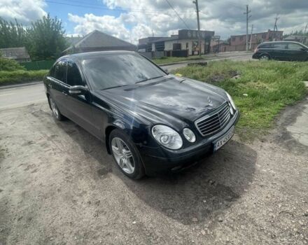 Чорний Мерседес 200, об'ємом двигуна 1.8 л та пробігом 200 тис. км за 8200 $, фото 3 на Automoto.ua