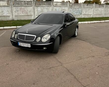 Черный Мерседес 200, объемом двигателя 1.8 л и пробегом 391 тыс. км за 5900 $, фото 4 на Automoto.ua