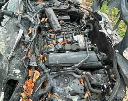 Черный Мерседес 200, объемом двигателя 2.2 л и пробегом 299 тыс. км за 1999 $, фото 2 на Automoto.ua