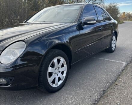 Чорний Мерседес 200, об'ємом двигуна 2.1 л та пробігом 316 тис. км за 6000 $, фото 6 на Automoto.ua