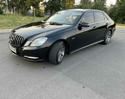 Черный Мерседес 200, объемом двигателя 1.8 л и пробегом 230 тыс. км за 13700 $, фото 12 на Automoto.ua