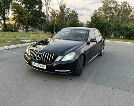 Черный Мерседес 200, объемом двигателя 1.8 л и пробегом 230 тыс. км за 13700 $, фото 8 на Automoto.ua