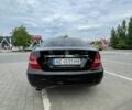 Черный Мерседес 200, объемом двигателя 1.8 л и пробегом 172 тыс. км за 9999 $, фото 7 на Automoto.ua