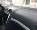 Черный Мерседес 200, объемом двигателя 2.1 л и пробегом 275 тыс. км за 11019 $, фото 6 на Automoto.ua
