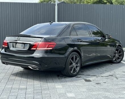 Черный Мерседес 200, объемом двигателя 2.2 л и пробегом 205 тыс. км за 14700 $, фото 3 на Automoto.ua