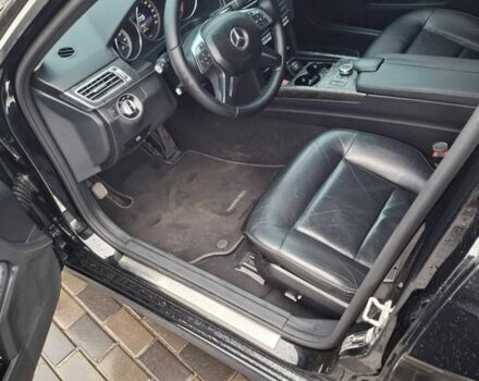 Чорний Мерседес 200, об'ємом двигуна 2.2 л та пробігом 247 тис. км за 16000 $, фото 20 на Automoto.ua