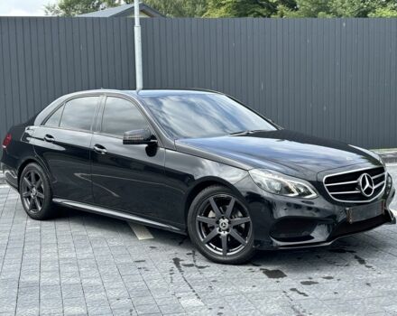 Черный Мерседес 200, объемом двигателя 2.2 л и пробегом 205 тыс. км за 14700 $, фото 1 на Automoto.ua