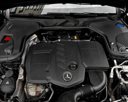 Чорний Мерседес 200, об'ємом двигуна 2 л та пробігом 405 тис. км за 22800 $, фото 6 на Automoto.ua