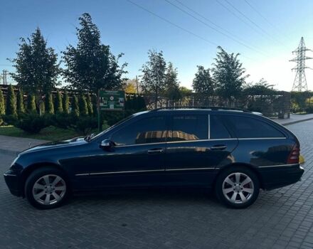 Черный Мерседес 200, объемом двигателя 2.7 л и пробегом 365 тыс. км за 4800 $, фото 2 на Automoto.ua