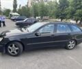 Черный Мерседес 200, объемом двигателя 2.1 л и пробегом 450 тыс. км за 2200 $, фото 1 на Automoto.ua