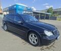 Чорний Мерседес 200, об'ємом двигуна 1.8 л та пробігом 200 тис. км за 4995 $, фото 1 на Automoto.ua