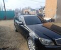 Черный Мерседес 200, объемом двигателя 2.2 л и пробегом 249 тыс. км за 7500 $, фото 1 на Automoto.ua