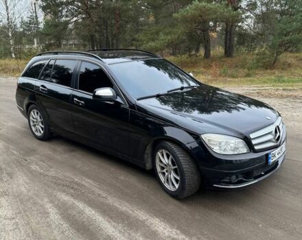 Чорний Мерседес 200, об'ємом двигуна 2.2 л та пробігом 310 тис. км за 8200 $, фото 10 на Automoto.ua