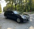 Чорний Мерседес 200, об'ємом двигуна 2.1 л та пробігом 297 тис. км за 12800 $, фото 1 на Automoto.ua