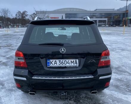 Черный Мерседес 200, объемом двигателя 2.1 л и пробегом 349 тыс. км за 14000 $, фото 3 на Automoto.ua