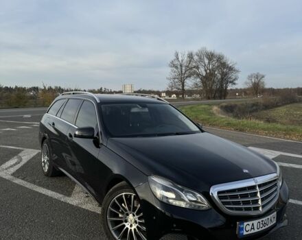 Черный Мерседес 200, объемом двигателя 2.1 л и пробегом 320 тыс. км за 13900 $, фото 6 на Automoto.ua