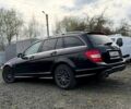 Черный Мерседес 200, объемом двигателя 2.2 л и пробегом 220 тыс. км за 14007 $, фото 13 на Automoto.ua