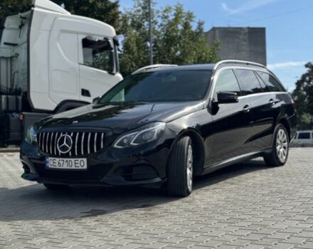 Черный Мерседес 200, объемом двигателя 2.1 л и пробегом 310 тыс. км за 12500 $, фото 2 на Automoto.ua