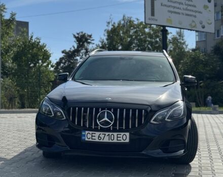 Черный Мерседес 200, объемом двигателя 2.1 л и пробегом 310 тыс. км за 12500 $, фото 1 на Automoto.ua