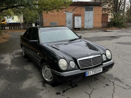 Мерседес 200 1997 у Лубнах на Automoto.ua Чорний Мерседес 200, об'ємом двигуна 2 л та пробігом 346 тис. км за 2000 $, фото 1 на Automoto.ua