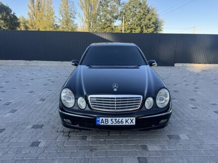 Черный Мерседес 200, объемом двигателя 2 л и пробегом 330 тыс. км за 7300 $, фото 1 на Automoto.ua