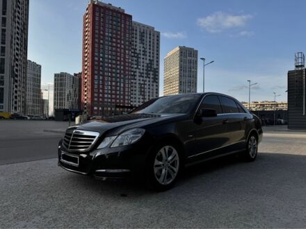 Мерседес 200 2009 в Киеве на Automoto.ua Черный Мерседес 200, объемом двигателя 1.8 л и пробегом 216 тыс. км за 12400 $, фото 1 на Automoto.ua
