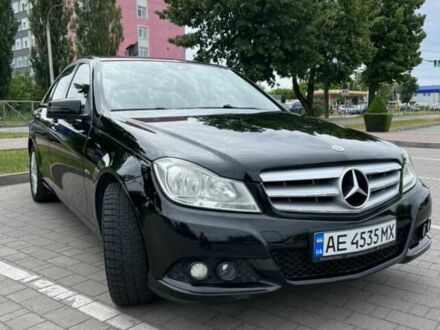Мерседес 200 2011 в Деражне на Automoto.ua Черный Мерседес 200, объемом двигателя 1.8 л и пробегом 172 тыс. км за 9999 $, фото 1 на Automoto.ua