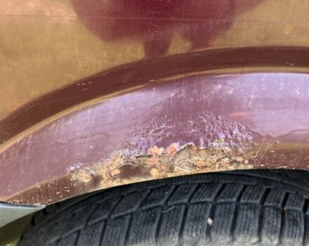 Красный Мерседес 200, объемом двигателя 2.2 л и пробегом 250 тыс. км за 5800 $, фото 1 на Automoto.ua