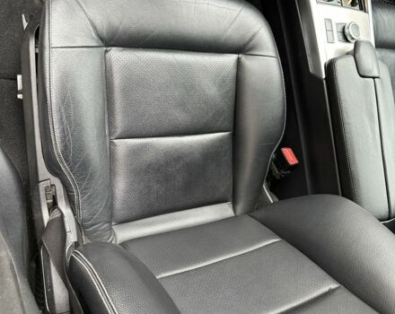 Желтый Мерседес 200, объемом двигателя 2.1 л и пробегом 270 тыс. км за 12900 $, фото 5 на Automoto.ua