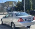 Сірий Мерседес 200, об'ємом двигуна 1.8 л та пробігом 131 тис. км за 6200 $, фото 2 на Automoto.ua