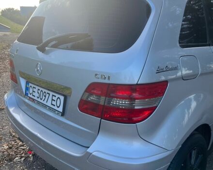 Серый Мерседес 200, объемом двигателя 2 л и пробегом 305 тыс. км за 5100 $, фото 5 на Automoto.ua