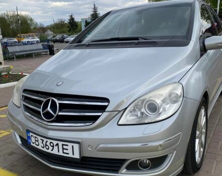 Серый Мерседес 200, объемом двигателя 2 л и пробегом 300 тыс. км за 6200 $, фото 6 на Automoto.ua