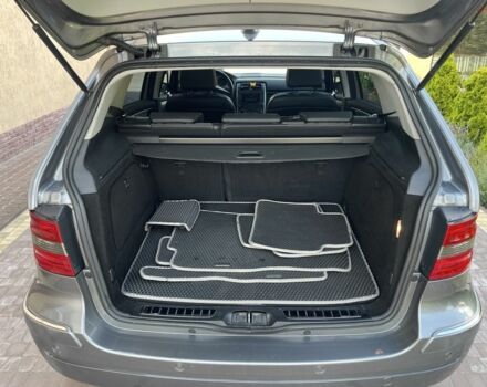 Сірий Мерседес 200, об'ємом двигуна 2 л та пробігом 276 тис. км за 7100 $, фото 5 на Automoto.ua