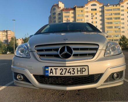 Сірий Мерседес 200, об'ємом двигуна 2 л та пробігом 280 тис. км за 7200 $, фото 7 на Automoto.ua