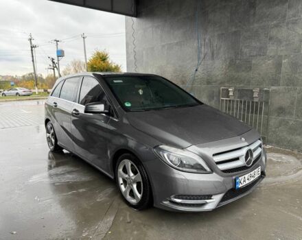 Мерседес 200 2012 в Володарке на Automoto.ua Серый Мерседес 200, объемом двигателя 1.8 л и пробегом 298 тыс. км за 14700 $, фото 4 на Automoto.ua