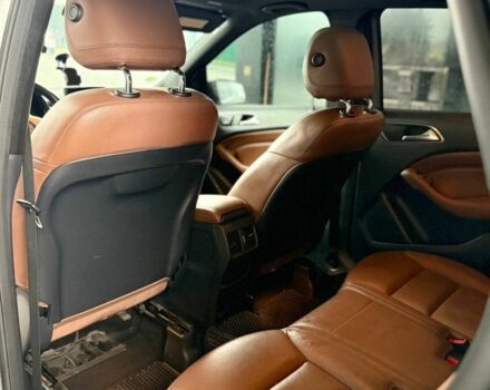 Мерседес 200 2012 в Володарке на Automoto.ua Серый Мерседес 200, объемом двигателя 1.8 л и пробегом 298 тыс. км за 14700 $, фото 9 на Automoto.ua