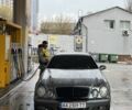 Сірий Мерседес 200, об'ємом двигуна 2 л та пробігом 291 тис. км за 6400 $, фото 2 на Automoto.ua