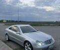 Серый Мерседес 200, объемом двигателя 1.8 л и пробегом 280 тыс. км за 5500 $, фото 1 на Automoto.ua