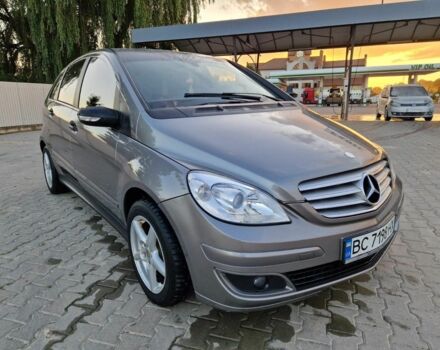 Мерседес 200 2007 в Снятине на Automoto.ua Серый Мерседес 200, объемом двигателя 2 л и пробегом 260 тыс. км за 6500 $, фото 3 на Automoto.ua