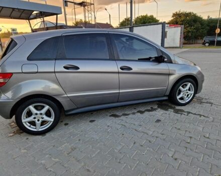 Мерседес 200 2007 в Снятине на Automoto.ua Серый Мерседес 200, объемом двигателя 2 л и пробегом 260 тыс. км за 6500 $, фото 2 на Automoto.ua