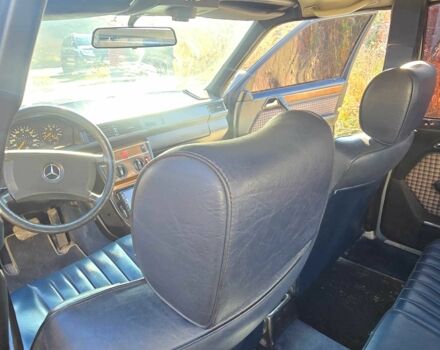 Серый Мерседес 200, объемом двигателя 2 л и пробегом 500 тыс. км за 1700 $, фото 9 на Automoto.ua