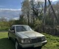 Серый Мерседес 200, объемом двигателя 2 л и пробегом 250 тыс. км за 2200 $, фото 1 на Automoto.ua