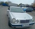 Мерседес 200 1997 в Васильковке на Automoto.ua Серый Мерседес 200, объемом двигателя 2 л и пробегом 244 тыс. км за 3000 $, фото 2 на Automoto.ua