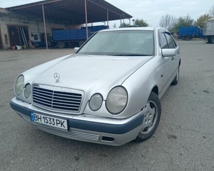 Мерседес 200 1997 в Васильковке на Automoto.ua Серый Мерседес 200, объемом двигателя 2 л и пробегом 244 тыс. км за 3000 $, фото 1 на Automoto.ua