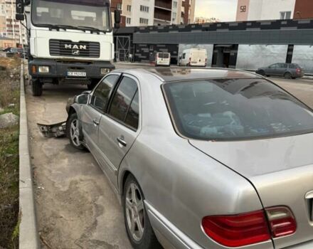 Сірий Мерседес 200, об'ємом двигуна 2 л та пробігом 350 тис. км за 2200 $, фото 2 на Automoto.ua